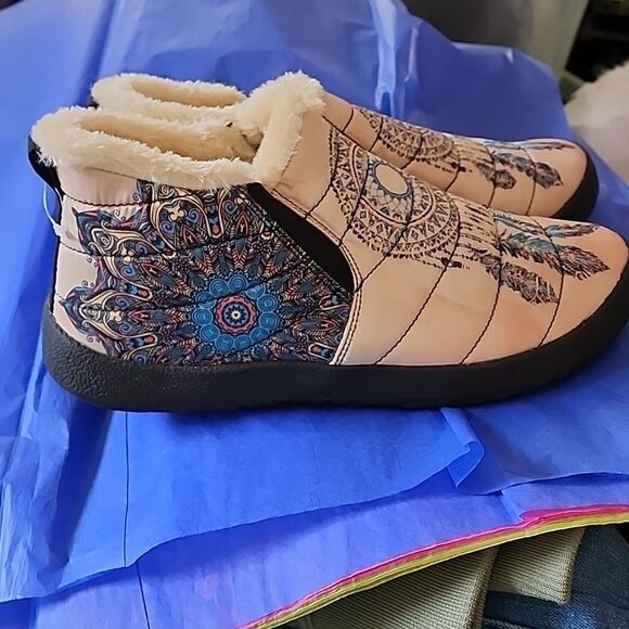 Yes We Vibe Dream catchers Boot Slippers, sz 8.5 - Picture 3 of 9